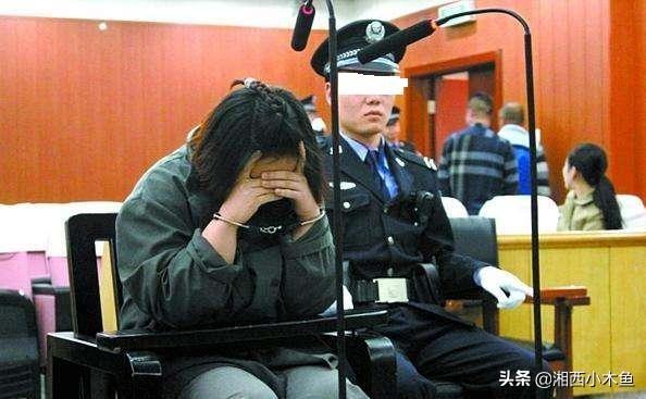活埋男婴事件,南京一名女子将刚刚生下的男婴活埋