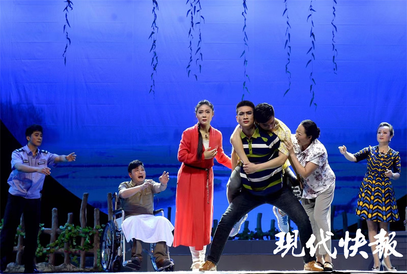 12月1日，《盐城市淮剧保护条例》正式实施