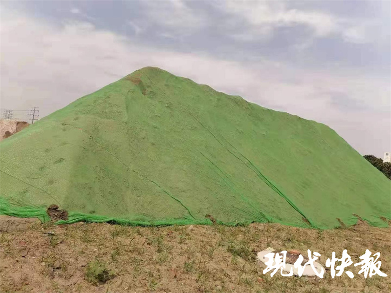 货船昼伏夜出，一查竟是“隐形”采砂船