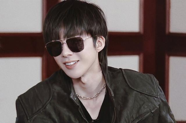 黑瞎子是什么身份（黑瞎子为什么不敢进陨玉）