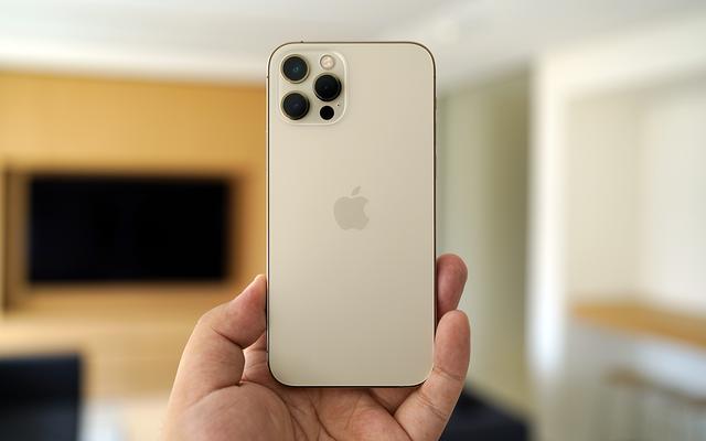 iphone12颜色有几种图片（iphone12各种颜色真机图片）