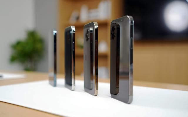 iphone12颜色有几种图片（iphone12各种颜色真机图片）