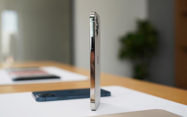 iphone12颜色有几种图片（iphone12各种颜色真机图片）