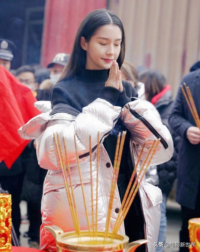 好看的av女优作品,9部作品待映改名蓝心妍的蓝燕？