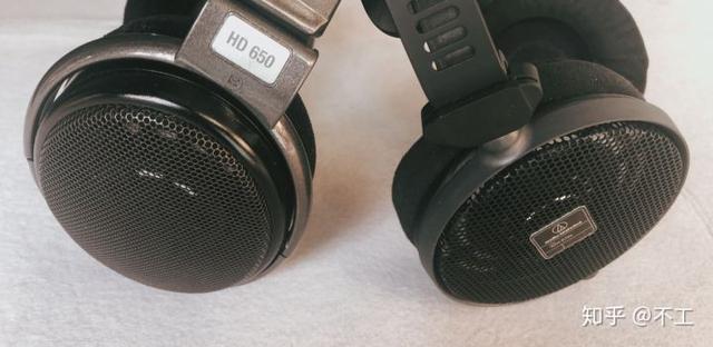 监听耳机有什么用,监听耳机和普通耳机有什么区别