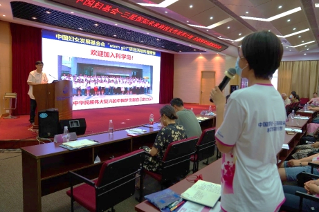 学科学,用科学 这些科研女孩比乘风破浪的姐姐更飒