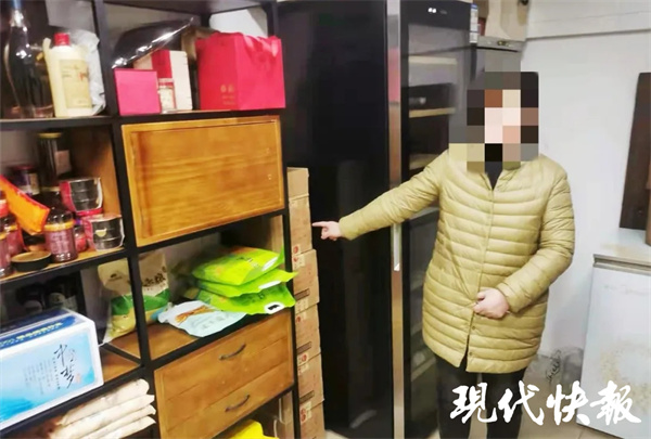 保姆蚂蚁搬家偷走雇主家31瓶茅台，每次以倒垃圾当掩护