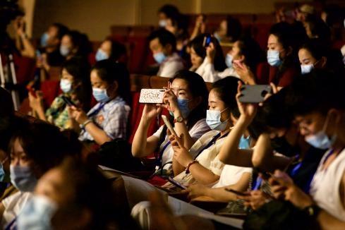    三届深圳声乐季推出大师课 践行为“文化自信”筑梦腾飞