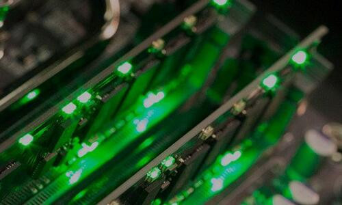 十铨科技总裁:DRAM 合约价格四季度可能下滑 5%-10%