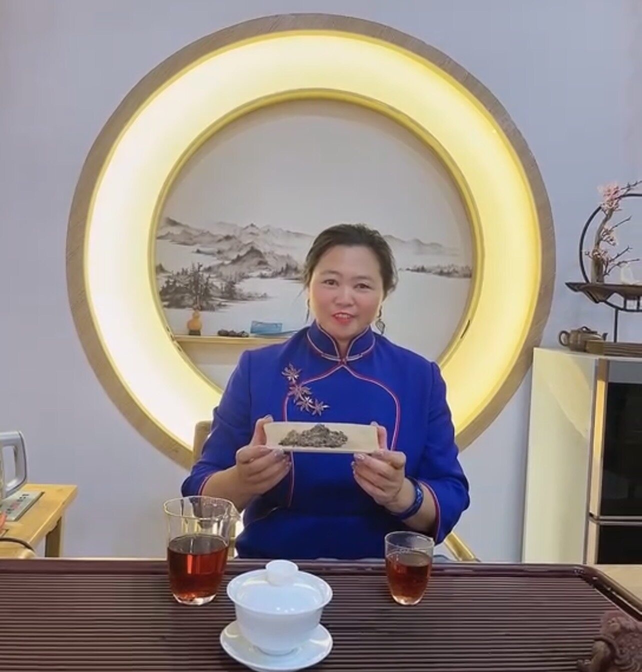 【献礼两会】森卓茶业创始人李国莉争做做新时代茶文化传播者