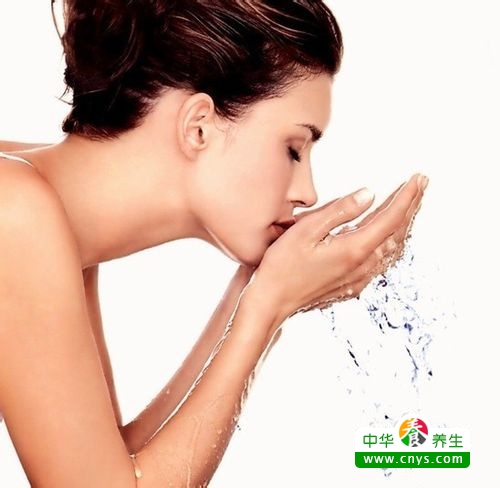 春天细菌繁殖变快 脸部过敏了怎么办