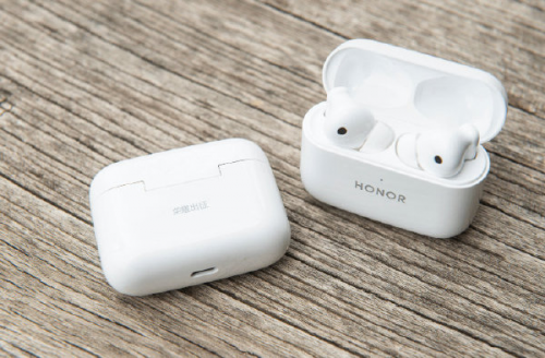       Earbuds 2 SE耳机 32小时续航及主动降噪 获奥运冠军陈一冰青睐