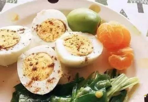 夏季千万不能吃的八种隔夜菜  比毒药还毒