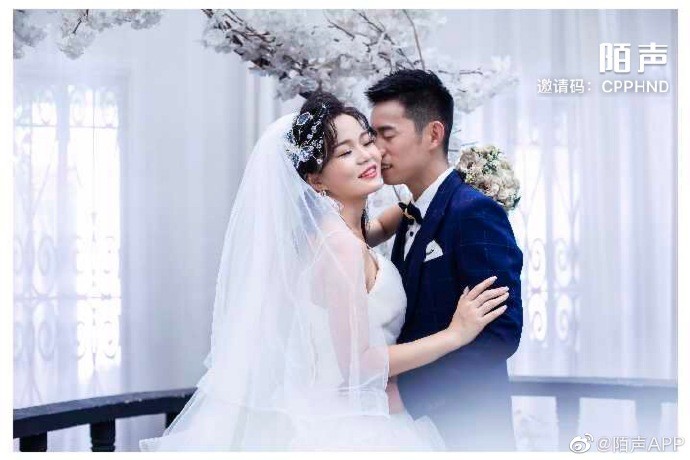 爱聊APP:身处异地不畏距离 跨过所有障碍走向幸福