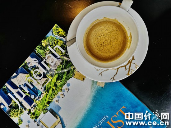夏季气温让脾气变得异常“火爆” 哪些人易患“心理中暑”?