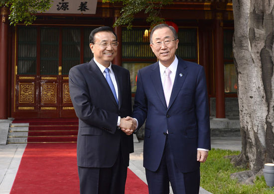 李克强总理会见联合国秘书长潘基文