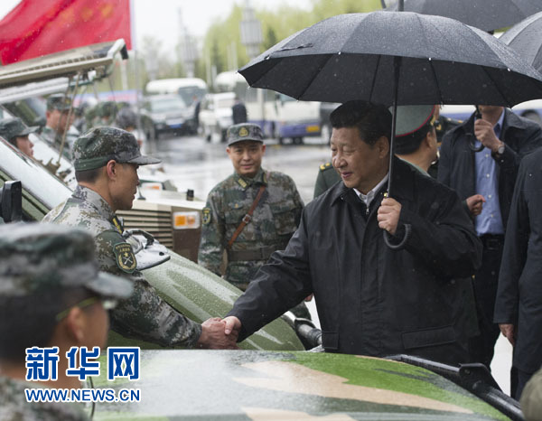 :新疆工作要多算政治账 少算经济账和眼前账