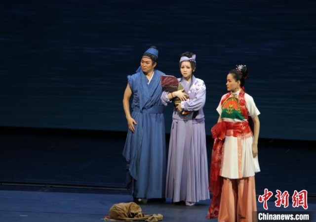 歌唱家王莉：《运河谣》，一部大戏唱了十年