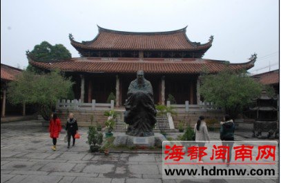 漳州千年旧府学的传说：朱熹写《祭青蛙文》赶青蛙