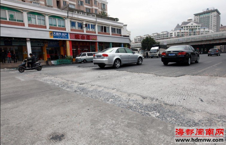 泉州市政设施破损举报新增两种举报方式