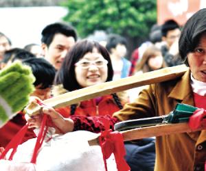 2012春运拉开序幕 泉州长途客运票价上浮