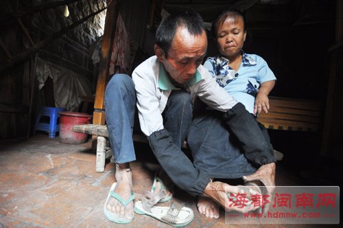 矮女人和老丈夫：相差１８岁相守２６年
