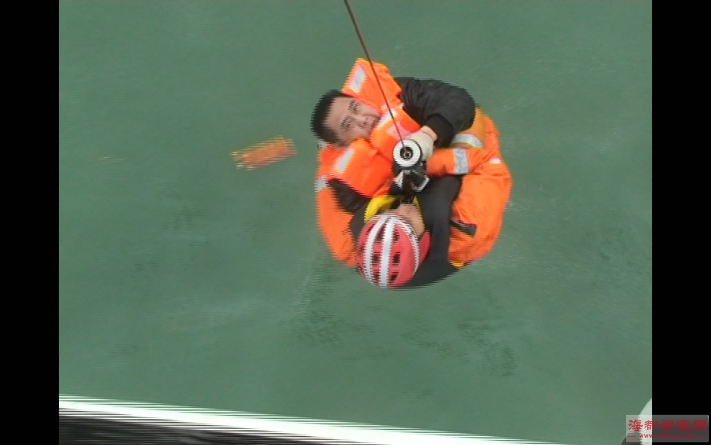 山东货轮平潭遇险沉没 19人获救1死2失踪